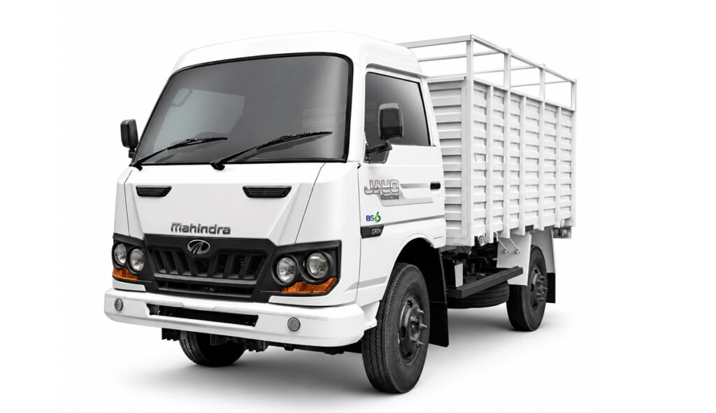 Mahindra-JAYO